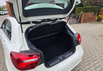 Mercedes Klasa A W176 Hatchback 5d Facelifting 180 122KM 2017 Mercedes-Benz Klasa A 1,6 Benzyna 122 KM GWARANCJA Zamiana Zarejestrowany, zdjęcie 17