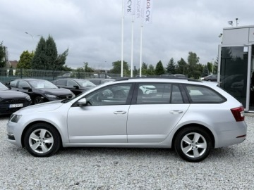 Skoda Octavia III Kombi Facelifting 2.0 TDI 150KM 2020 Škoda Octavia Skoda Octavia 2.0TDi 150KM 2020r,, zdjęcie 6