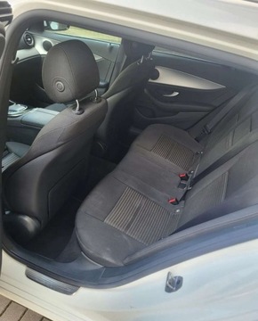 Mercedes Klasa E W213 Kombi Facelifting 2.0 220d 200KM 2022 Mercedes-Benz Klasa E Mercedes-Benz Klasa E 220 d T 9G-TRONIC Avantgarde, zdjęcie 10