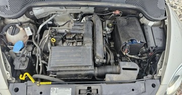 Volkswagen Beetle Hatchback 3d 1.4 TSI BlueMotion Technology 150KM 2015 Volkswagen Beetle 2015 R.1.4 benzyna 150 KM Nowy model BEETL led 1.4 150KM, zdjęcie 15