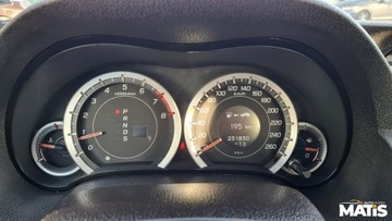 Honda Accord VIII Kombi 2.0 VTEC 156KM 2009 Honda Accord 2.0BENZ Automat climatronic 100 bezwypadek tempomat 2.0 156KM, zdjęcie 9