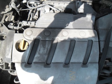 HLAVA RENAULT LAGUNA 2 1.8 16V