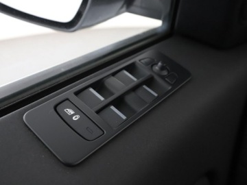 Land Rover Discovery Sport SUV 2.0 TD4 150KM 2019 Land Rover Discovery Sport LIFT 2.0 Td4 Automat, zdjęcie 30