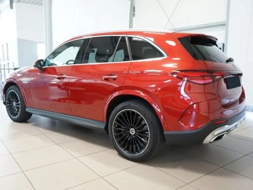 Mercedes GLC C254/X254 Coupe 2.0 220d 197KM 2025 MERCEDES-BENZ GLC 220 d 4-Matic AMG Line 2.0 (197KM) 2025, zdjęcie 1