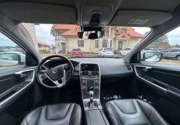 Volvo XC60 I SUV Facelifting 2.0 D3 DRIVE-E 150KM 2016 Volvo XC 60 2.0 Diesel 150KM, zdjęcie 9