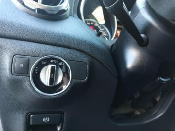 Mercedes GLA I Off-Roader Facelifting 1.6 200 156KM 2019 Mercedes GLA 200 56 tys km, bogata opcja, zdjęcie 19