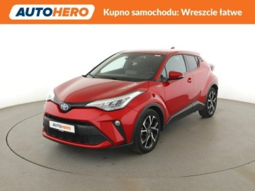 Toyota C-HR I Crossover Facelifting 1.8 Hybrid 122KM 2020 Toyota C-HR lift niski przebieg navi kamera grzane