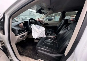 Chrysler Pacifica II 3.6 V6 291KM 2017 Chrysler Pacifica 2017 Chrysler Pacifica Touring L - w POLSCE po oplatach, zdjęcie 10