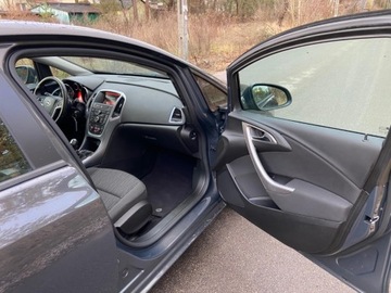 Opel Astra J GTC 1.4 Turbo ECOTEC 120KM 2014 Opel Astra Opel Astra 1.4T Tempomat Bez Korozji Drugi Komplet Kol 1.4, zdjęcie 21