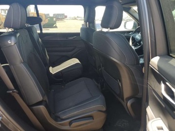 Jeep Grand Cherokee V 2025 Jeep Grand Cherokee L Laredo 2025 3.6 Benzyna 293KM, zdjęcie 11