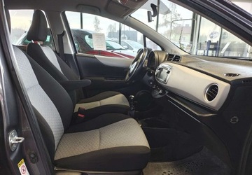 Toyota Yaris III Hatchback 5d 1.33 Dual VVT-i 99KM 2012 Toyota Yaris Toyota Yaris III 1.3BENZYNA ZADBANA 1.3 Benzyna 99KM, zdjęcie 14