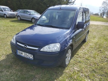 Opel Combo C Van 1.4 TWINPORT ecoFLEX 90KM 2010
