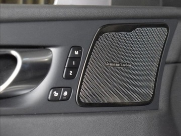 Volvo XC60 II 2025 VOLVO XC60 T6 Plug-In Hybrid AWD Ultra Dark Suv 2.0 (398KM) 2025, zdjęcie 14