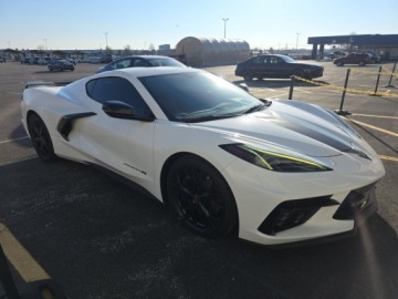 Chevrolet Corvette C7 2022 Chevrolet Corvette Stingray Coupe 2LT 2022 6.2 Benzyna 490KM, zdjęcie 4