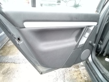 Opel Vectra C универсал, задняя левая дверь Z155