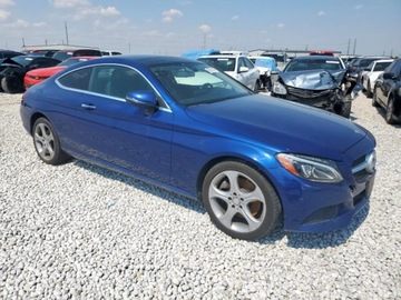 Mercedes Klasa C W205 2017 Mercedes-Benz Klasa C 300 2017 2.0l 2.0 Benzyna 241KM, zdjęcie 4