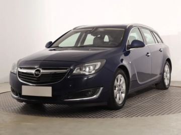 Opel Insignia I Country Tourer 2.0 CDTI Ecotec 170KM 2015 Opel Insignia 2.0 CDTI, 167 KM, Skóra, Navi, zdjęcie 1