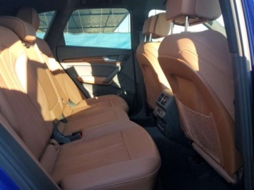 Audi Q5 II 2022 Audi Q5 2022, 2.0L, 4x4, PREMIUM, HYBRID, od ubezpieczalni 2.0 Benzyna, zdjęcie 9