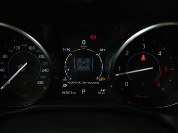 Jaguar XF II Sedan 2.0 i4D 163KM 2017 Jaguar XF GRATIS! Pakiet Serwisowy o wartości, zdjęcie 21