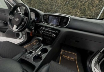 Kia Sportage IV SUV Facelifting 1.6 CRDI 136KM 2019 Kia Sportage 1.6 CRDI automat LED navi KAMERA bezwypadkowa 1.6, zdjęcie 15