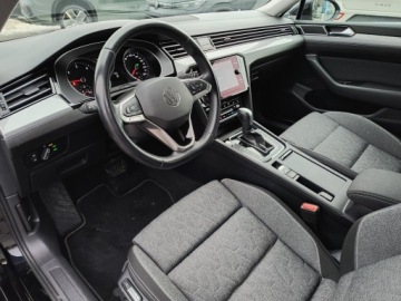 Volkswagen Passat B8 Variant Facelifting 2.0 TDI SCR 200KM 2023 Volkswagen Passat Variant Passat 2.0 TDI 200KM Bus, zdjęcie 12