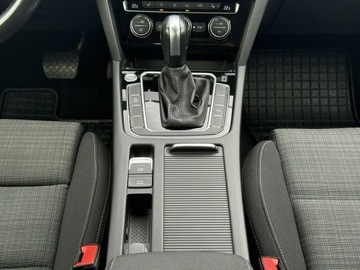 Volkswagen Passat B8 Limousine Facelifting 2.0 TDI SCR 150KM 2020 Volkswagen Passat 2,0 TDi DSG EVO Business, FV23%, zdjęcie 18