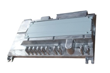 WZMACNIACZ DYNAUDIO VW TOUAREG III 3Q0035466E