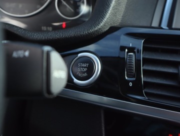 BMW X4 G01 xDrive20i 184KM 2017 BMW X4 xDrive20i, Salon Polska, Serwis ASO, 4X4, zdjęcie 15