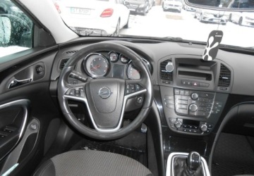 Opel Insignia I Sports Tourer 2.0 CDTI ecoFLEX Start/Stop 160KM 2011 Opel Insignia Opel Insignia I 2.0 DIESEL 160 KM 2.0 Diesel 160KM, zdjęcie 9