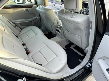 Mercedes Klasa E W212 Limuzyna 200 CGI BlueEFFICIENCY 184KM 2011 Mercedes E 200 CGI, 1.8B, Idealny-jak now,Alufelgi, zdjęcie 8