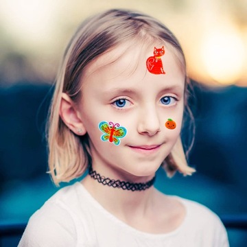 Детские наклейки выпущены мотивационными игрушками 1500 ПК. 70 комплектов