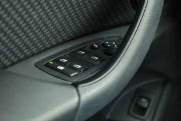 BMW X1 F48 Crossover sDrive20i 192KM 2018 BMW X1 sDrive20i, Serwis ASO, Automat, Navi, zdjęcie 17