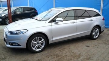 Ford Mondeo V Kombi 2.0 TDCi 150KM 2017 FORD MONDEO MODEL MK5 2.0L Diesel 150KM 2017r, zdjęcie 2