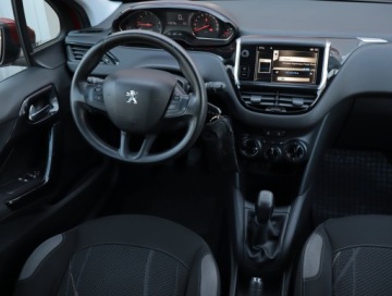 Peugeot 208 I Hatchback 3d 1.2 VTI 82KM 2012 Peugeot 208 1.2 PureTech, Salon Polska, zdjęcie 6