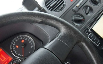 Volkswagen Caddy III Furgon 1.9 TDI 75KM 2010 Volkswagen Caddy 1.9 TDI Navi Klima 5-Osobowy 2 KPL KOL Pdc Sprowadzony, zdjęcie 37