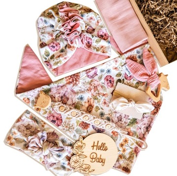 prezent na baby shower chrzest dla dziewczynki box