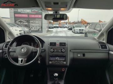 Volkswagen Touran II 1.4 TSI 140KM 2013 Volkswagen Touran GWARANCJA 7-Osobowy ZNIKOMY PRZEBIEG Mozliwa zamiana Raty, zdjęcie 4