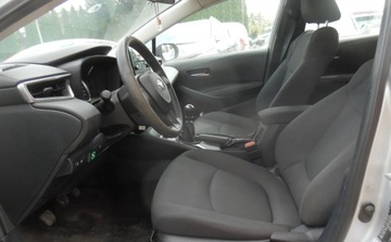 Toyota Corolla XII Sedan 1.6 Valvematic Dual VVT-i 132KM 2019 Toyota Corolla XII 2019r, Salonowa,1.6 LPG, Uszkodzony prawy tyl, Jezdzi., zdjęcie 7