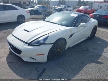 Ferrari California 2013 Ferrari California 2013 4.3l 4.3 Benzyna 483KM, zdjęcie 1