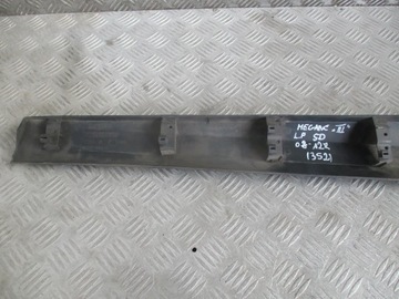 LIŠTA DVEŘE LEVÝ PŘEDNÍ 808770001R RENAULT MEGANE III 08-12R HB 5D