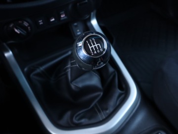 Nissan Navara IV Double Cab 2.3 190KM 2015 Nissan Navara 2.3 dCi, Salon Polska, zdjęcie 18