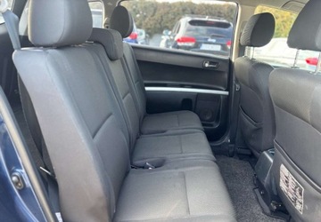 Toyota Corolla Verso E120 1.8 VVT-i 130KM 2004 Toyota Corolla Verso 2004r 1.8 Benzyna 129KM, zdjęcie 13