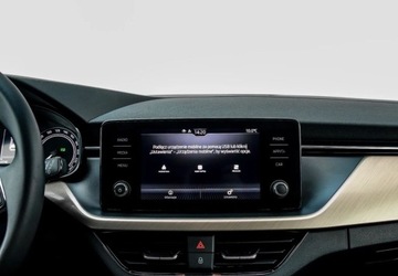 Skoda Kamiq Crossover 1.0 TSI 110KM 2022 Skoda Kamiq 1.0TSI 110KM, Style DSG, Kamera Cofania, Reflektory Full Led,, zdjęcie 14