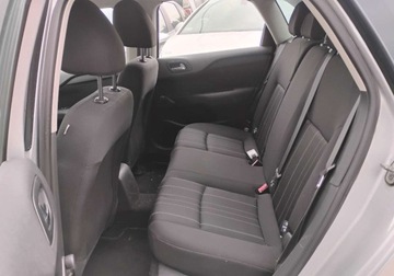 Citroen C4 I Hatchback Facelifting 1.6 HDI 92KM 2010 Citroen C4 2011r, 1.6 HDI. Lekko uszkodzony prawy bok. 1.6 Diesel 92KM, zdjęcie 8