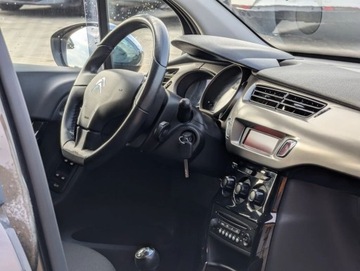 Citroen C3 II Hatchback facelifting 1.2 VTi 82KM 2014 Citroen C3 Exclusive Klima Welur Serwis Gwarancja 1.2 Benzyna 82KM, zdjęcie 23
