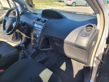 Toyota Yaris 2011 TOYOTA YARIS II LIFT ZADBANE AUTO - ZOBACZ WARTO !!!, zdjęcie 23