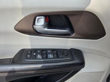 Chrysler Pacifica II 2018 chrysler pacifica Instalacja gazowa LPG, Mały przebieg, 7 osób, Touring+, zdjęcie 11