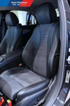 Mercedes Klasa E W213 Limuzyna Facelifting 2.0 E220d 194KM 2022 Mercedes-Benz Klasa E 220dFV23Reflektory LED StatyczneOswietlenie Ambiente, zdjęcie 11