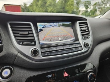 Hyundai Tucson III SUV 1.6 GDI 132KM 2016 Hyundai Tucson 1,6 benzyna 132KM nawigacja kamera, zdjęcie 12
