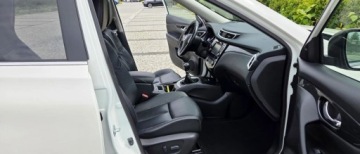 Nissan X-Trail III Terenowy 1.6 DIG-T 163KM 2017 Nissan X-Trail 7 osob.NaviKamera360Panorama133 tys wpisuje na fakturzeOrg., zdjęcie 26